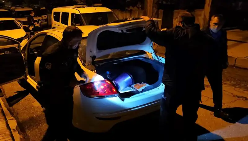 Polisten Kaçarak Yakalanan Sürücünün Araç Kullanma İzni 7 Yıl Süreyle İptal Edildi