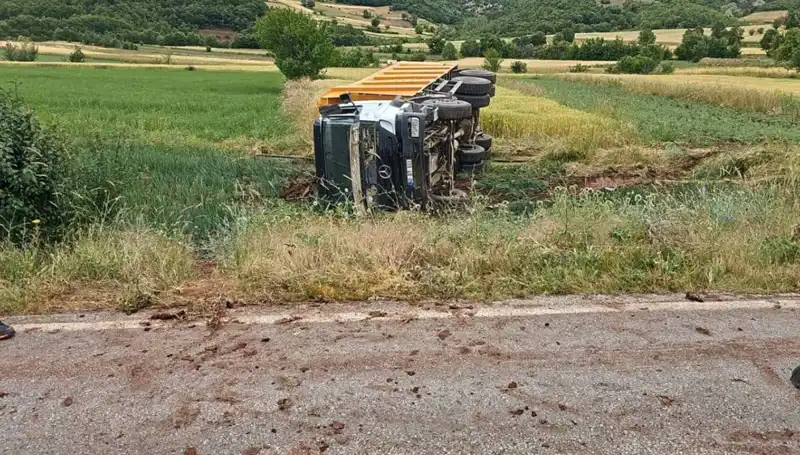 Tokat'ta Feci Kaza: Kamyon Şoförü Hayatını Kaybetti