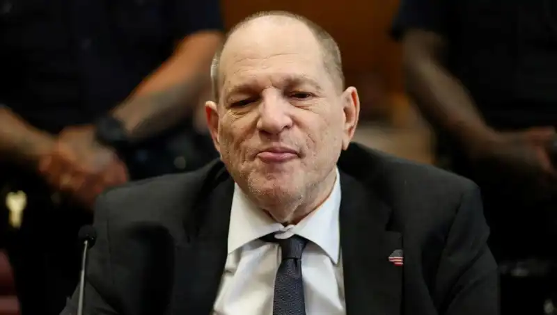 Cezaevindeki Harvey Weinstein Yeniden Suçlu Bulundu: Yeni Gelişmeler Neler?