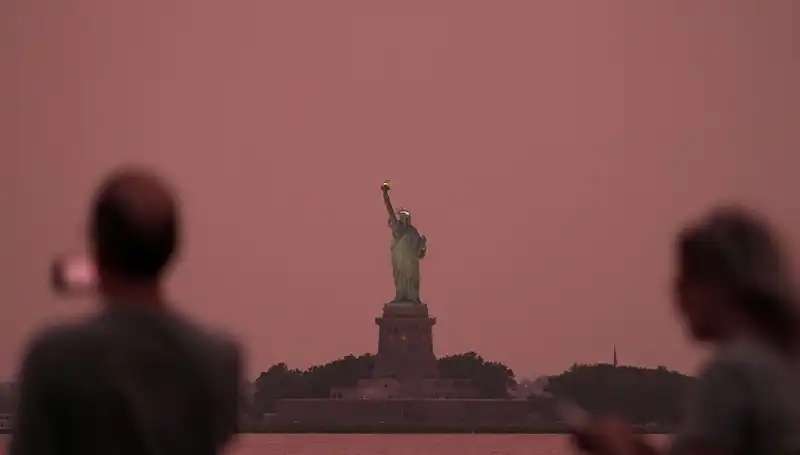 Kanada Yangınlarının Dumanı New York'u Nasıl Etkiliyor?