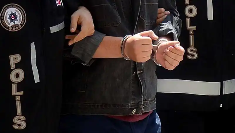 Türkiye'de Narkotik Operasyonunda 73 Torbacı Yakalandı: Uyuşturucu İle Mücadelede Yeni Bir Başarı