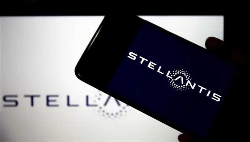 Stellantis Krizle Sınanıyor: Fabrikaların Kapanma Riski Artıyor