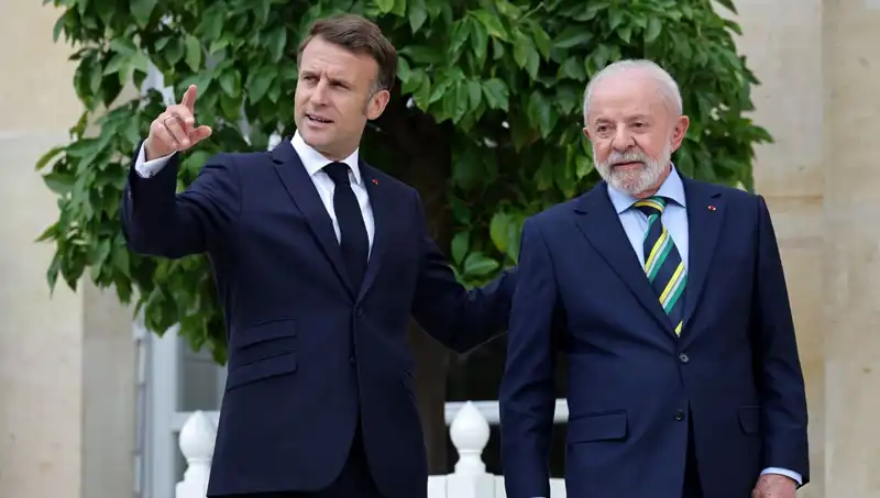Macron, İsrail İçin Somut Önlemler Alınıp Alınmayacağını Değerlendirecek
