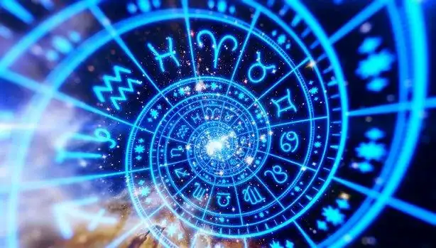 22 Mayıs 2025 Günlük Burç Yorumları: Hayatınıza Yön Verecek Tüyolar