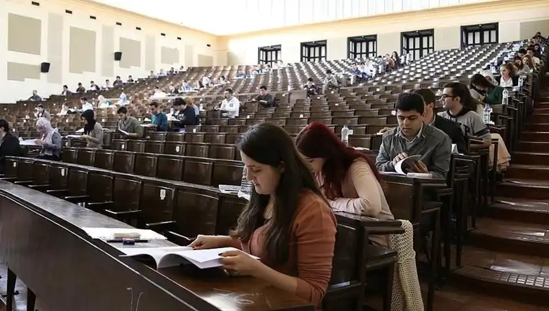 Üniversite Kayıt Sürecinde Son Gün: Gerekli Adımlar ve İpuçları