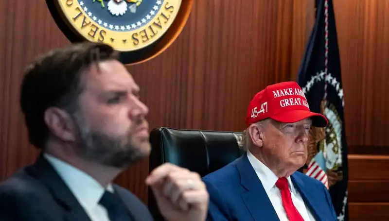 Trump'ın Azil Tasarısı Reddedildi: Siyasal Krizde Yeni Bir Dönem Mi Başlıyor?