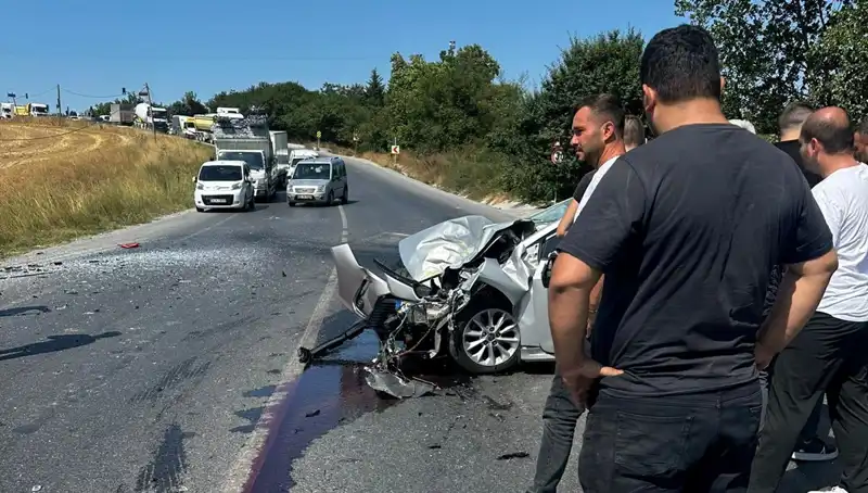 İstanbul’da Faciaya Yol Açan Kalp Krizi: Otobüse Çarpan Araçta Neler Oldu?