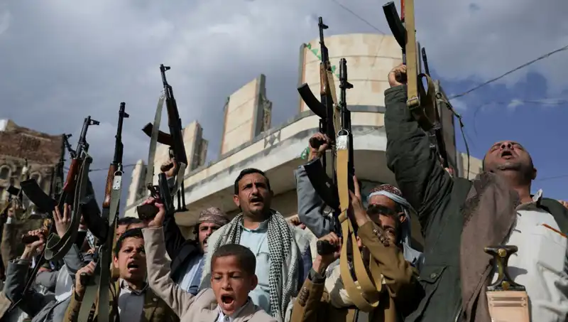 Husiler'in Yemen'de Kara Harekatı Planları: ABD'den Geldiği İddia Ediliyor!