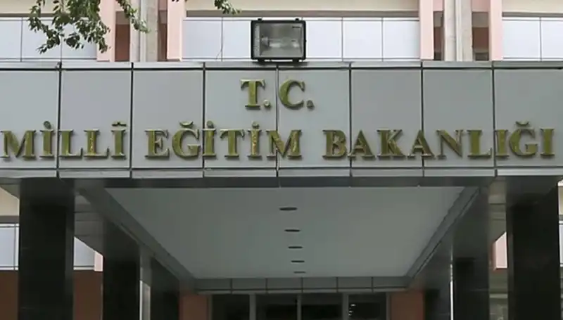 MEB’den Uyarı: Bakanlık Adı Kullanılarak Yapılan Dolandırıcılıklara Dikkat!