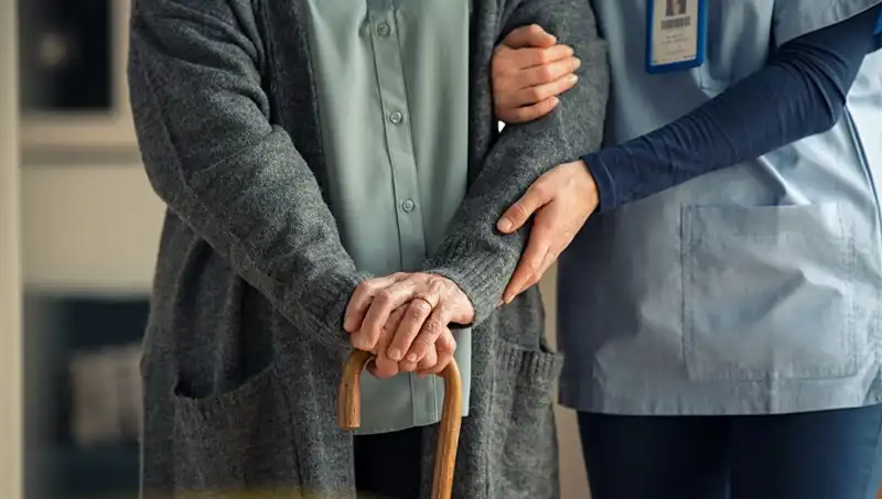 102 Yaşındaki Doktorun Uzun Yaşam Sırları: Hayatını Nasıl Uzattı?