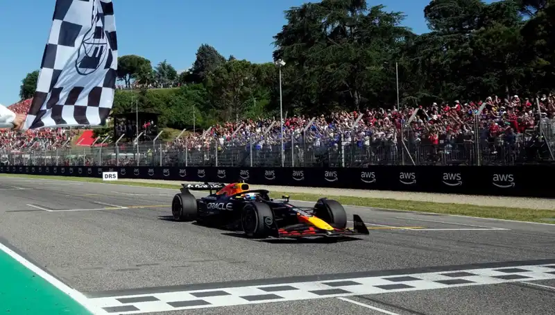 Monako'da Formula 1 Heyecanı: Tarihi Yarışa Geri Sayım Başladı!