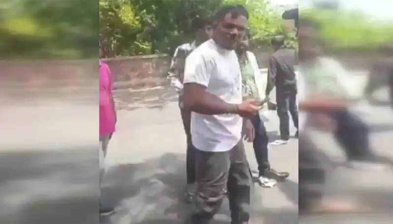 11A Yolcusunun Sıra Dışı Deneyimi: “Biri Beni Yakaladı”